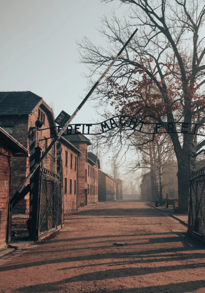 Auschwitz tour from krakow